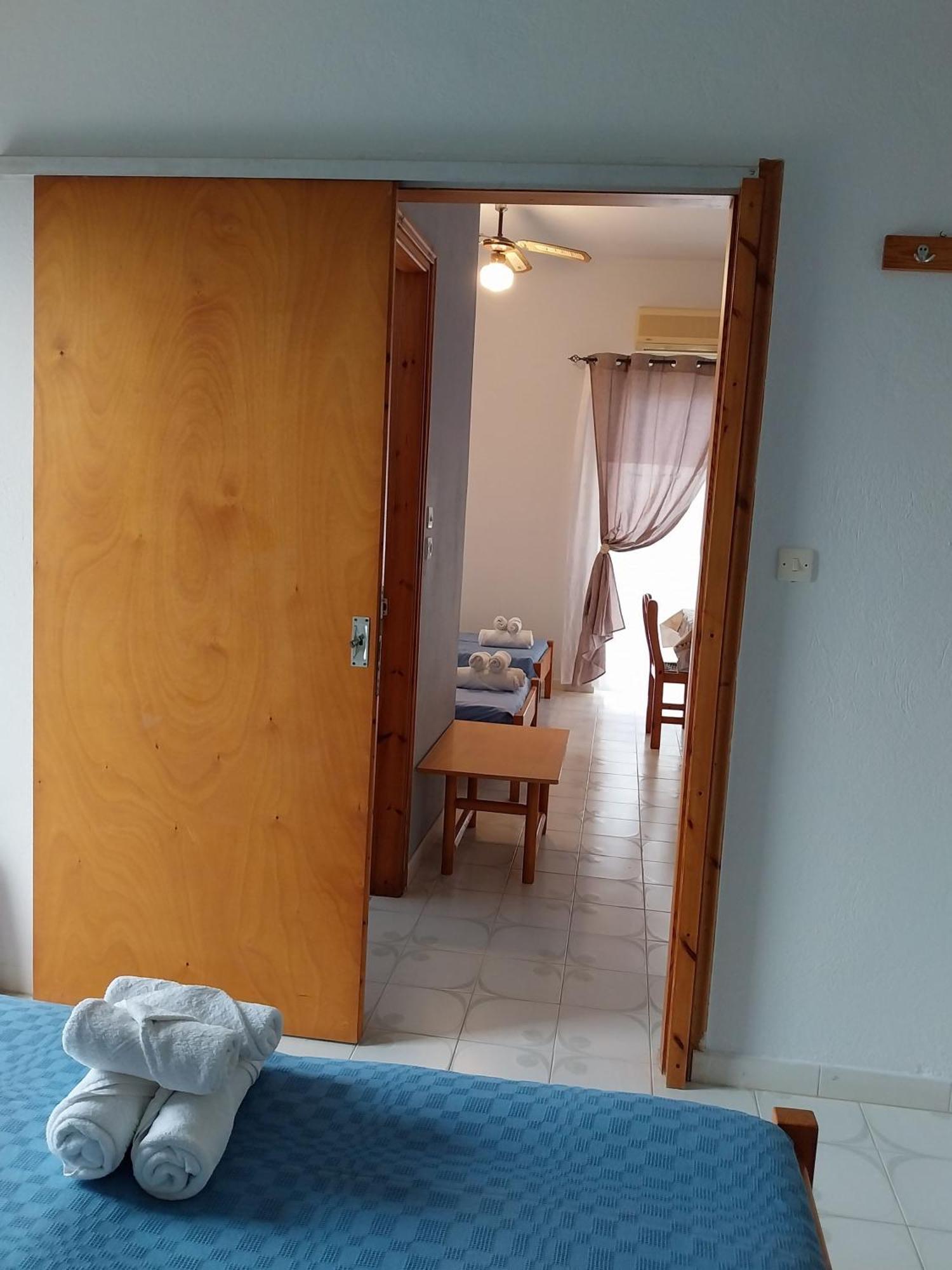 Meltemi And Apartment *